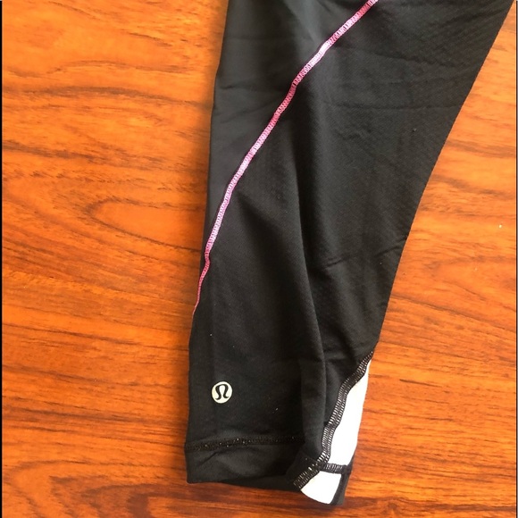 Lululemon Run Inspire Crop - Picture 2 of 7